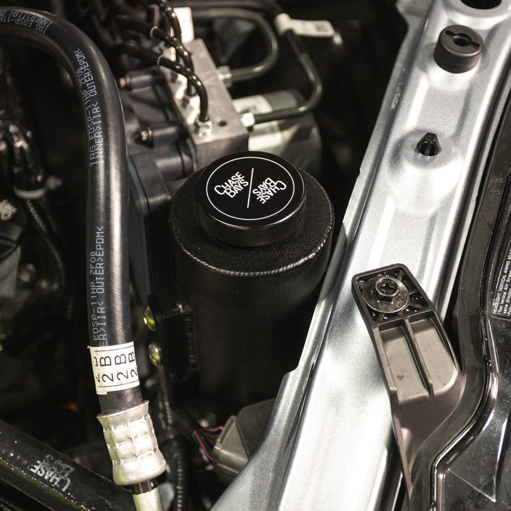 CHASE BAYS kompakter Wischwasser Behälter passend für Toyota GT86 GR86 / Subaru BRZ