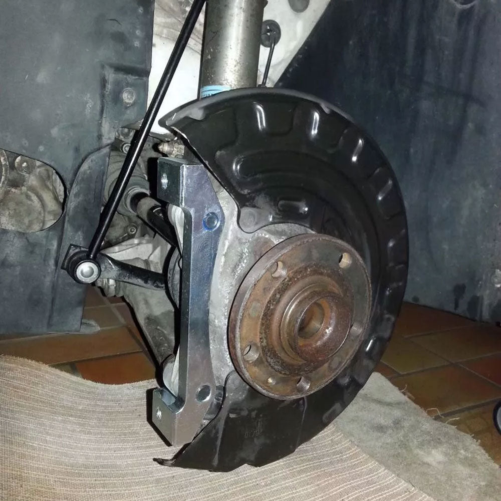 EPYTEC Bremssattel Adapter passend für VW Golf 7 8 / Audi A3 / Seat Leon / Skoda Octavia Superb für 8-Kolben Audi R8 Sattel mit 355x32mm Bremsscheibe Vorderachse