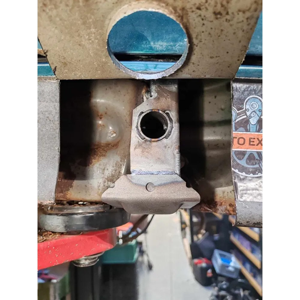 FAMEFORM Reparaturbleche Einschweissbleche Wagenheberaufnahme hinten passend für BMW E36 Compact (Stahl)