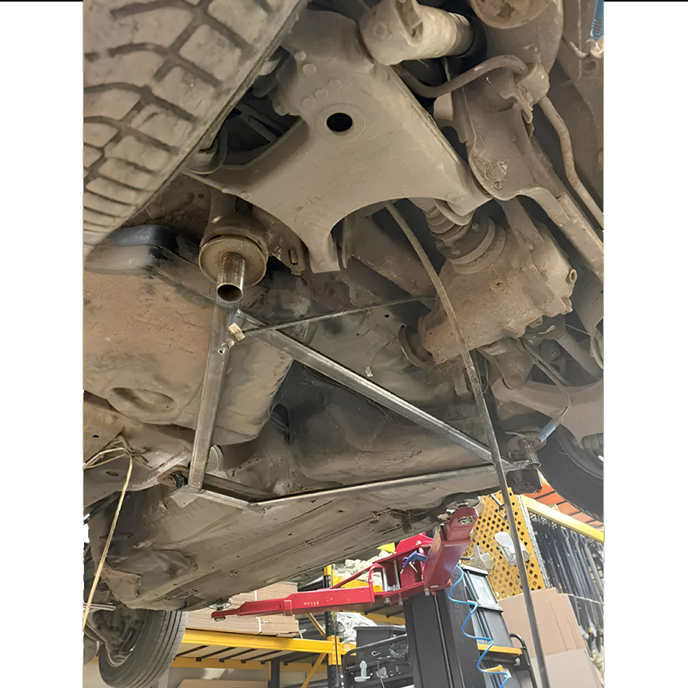 FAMEFORM X-Brace untere Domstrebe Versteifungskreuz passend für BMW E39 Hinterachse (eintragungsfrei)