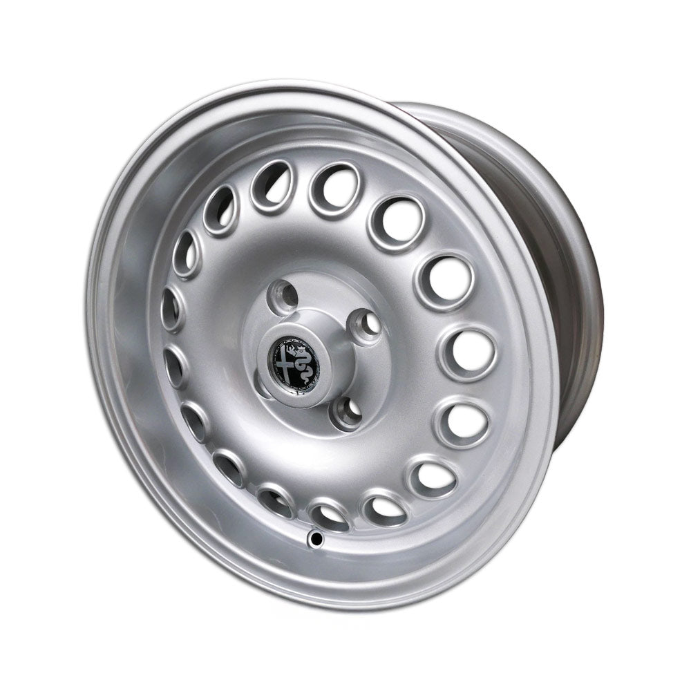 MAXILITE GTA Style 7Jx15 ET29 passend für Alfa Romeo (mit TÜV)