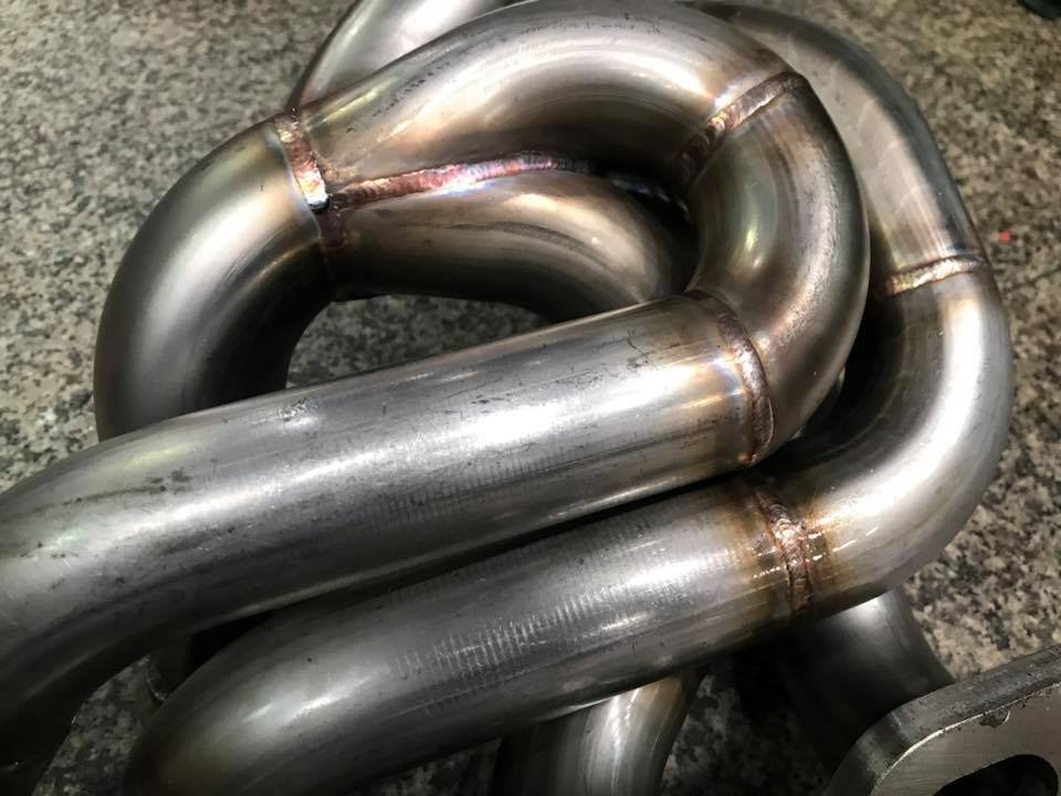 SPEEDTEK Abgaskrümmer Nissan Silvia S13 S14 S15 SR20 TD06 Mid Mount - PARTS33 GmbH