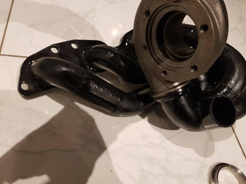 SPEEDTEK Abgaskrümmer Nissan S13 S14 S15 SR20 TD06 Mid Mount - PARTS33 GmbH