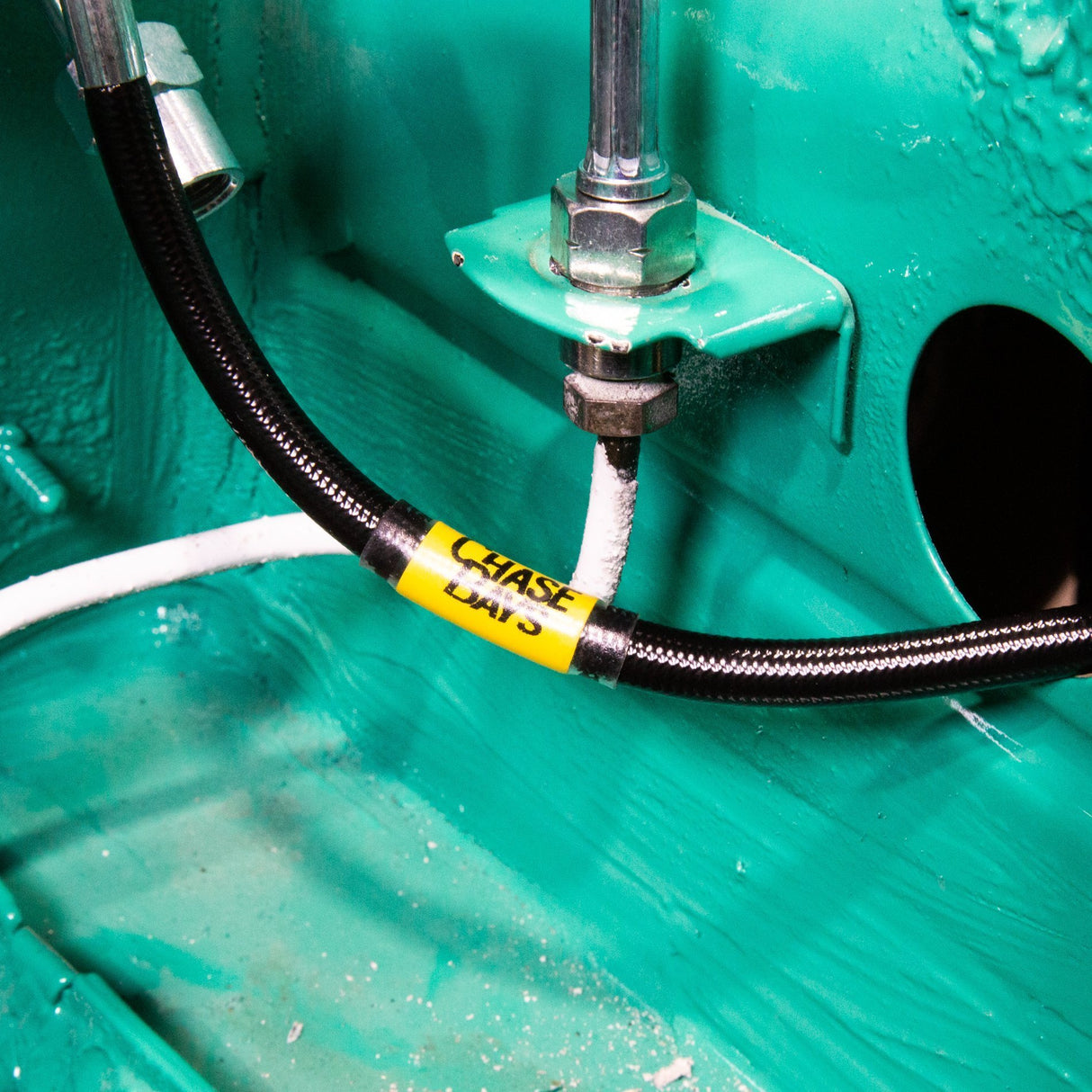 CHASE BAYS Bremsleitung Relocation Kit für Brake Booster Eliminator passend für BMW E30