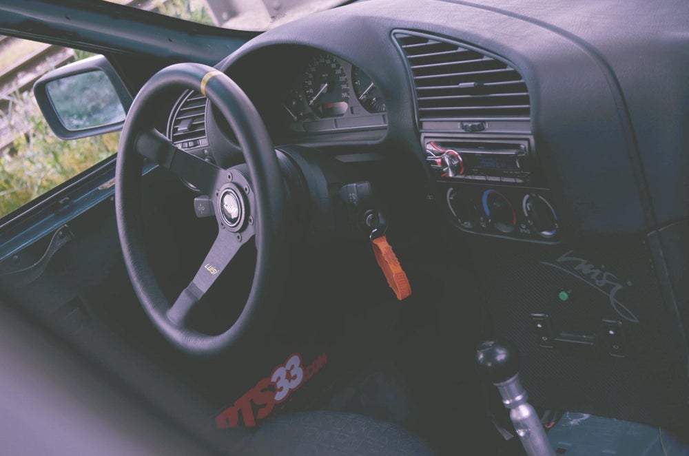 LUISI Mirage Race Sportlenkrad Leder Komplettset BMW E36 (geschüsselt / mit TÜV) - PARTS33 GmbH