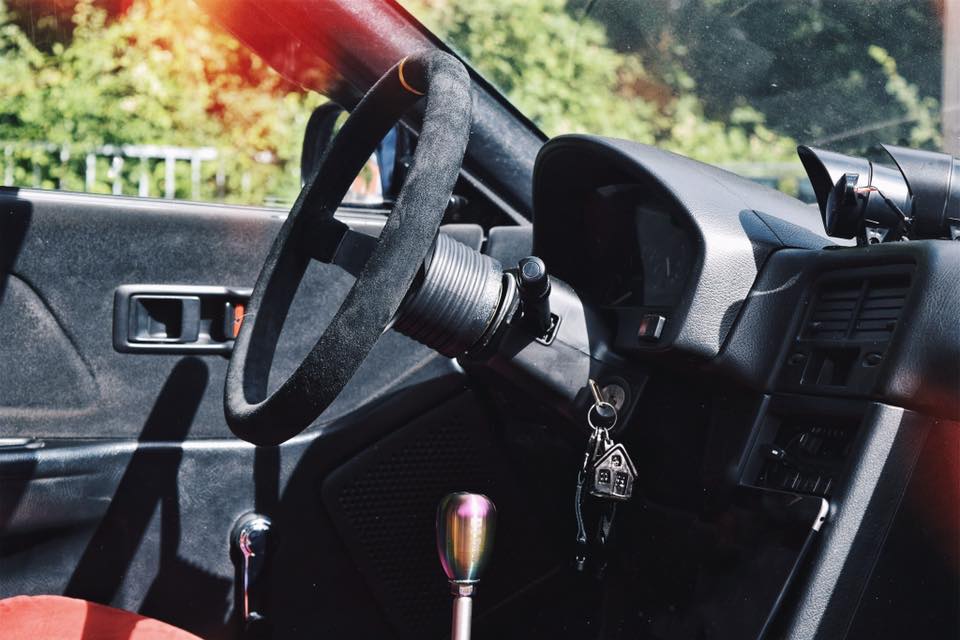 LUISI Mirage Race YS Sportlenkrad Wildleder schwarz (geschüsselt / mit TÜV)