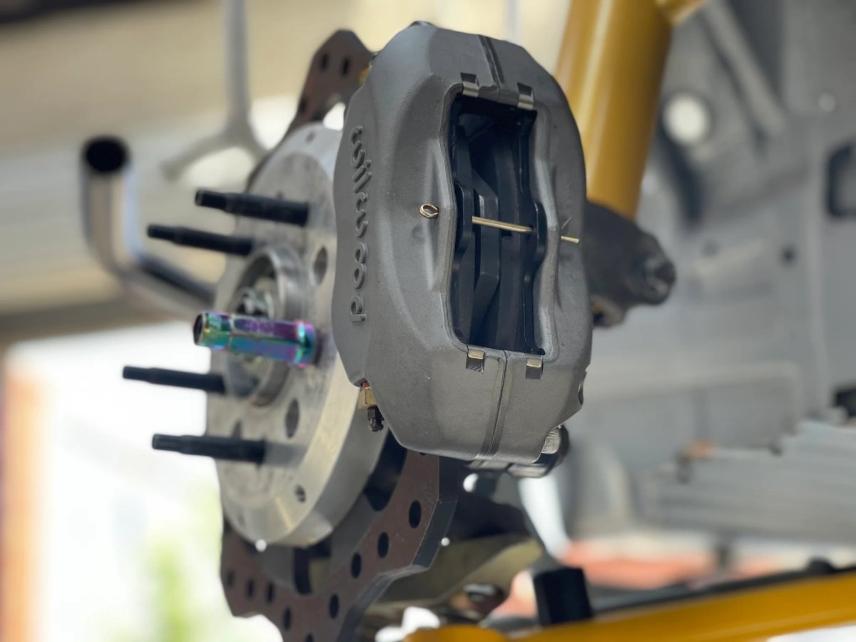 SPEEDTEK Leichtbau Bremsen Kit BMW E36 E46 Drag Drift - PARTS33 GmbH