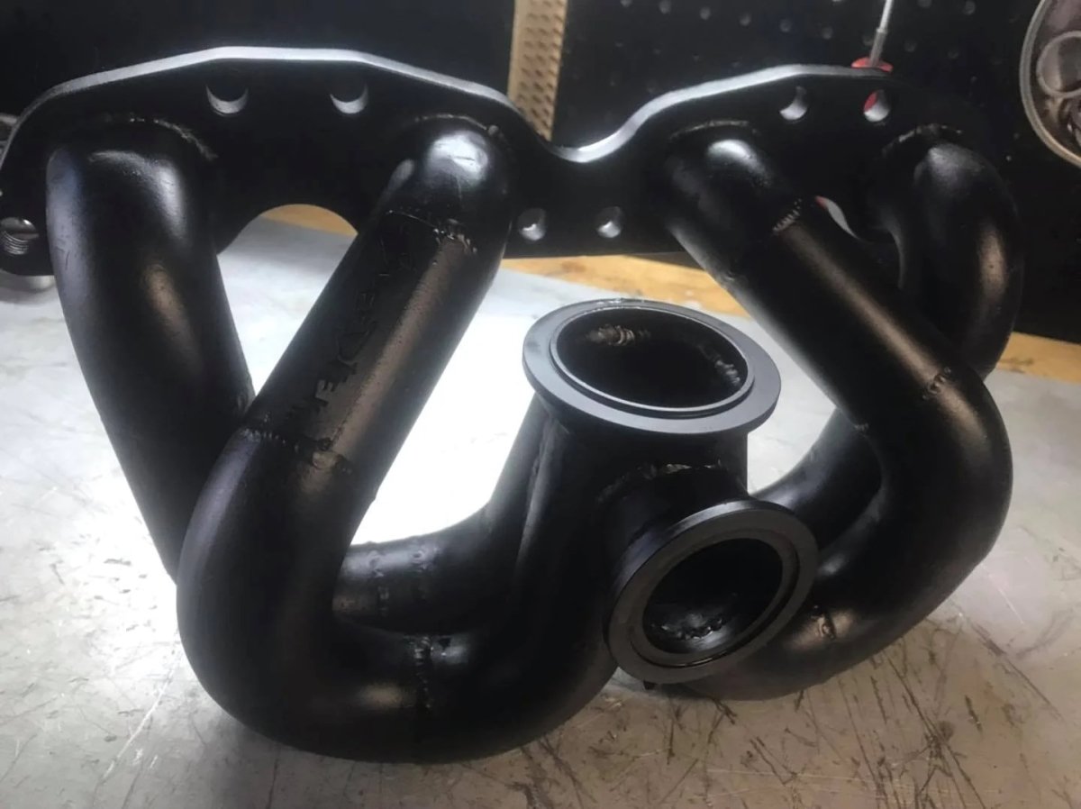 SPEEDTEK Abgaskrümmer Nissan S13 S14 S15 SR20 SR20DET High Mount - PARTS33 GmbH