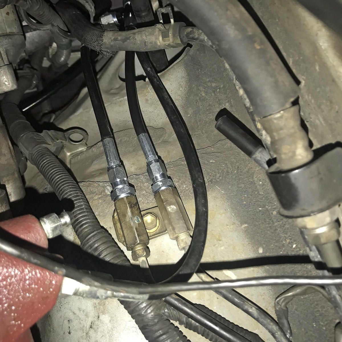 CHASE BAYS Lexus IS300 Bremsleitung Relocation Kit für OEM Bremszylinder - PARTS33 GmbH