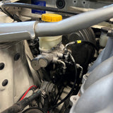 CHASE BAYS Bremsleitung Relocation Kit für OEM Bremszylinder passend für Nissan Skyline R32 / R33 / R34