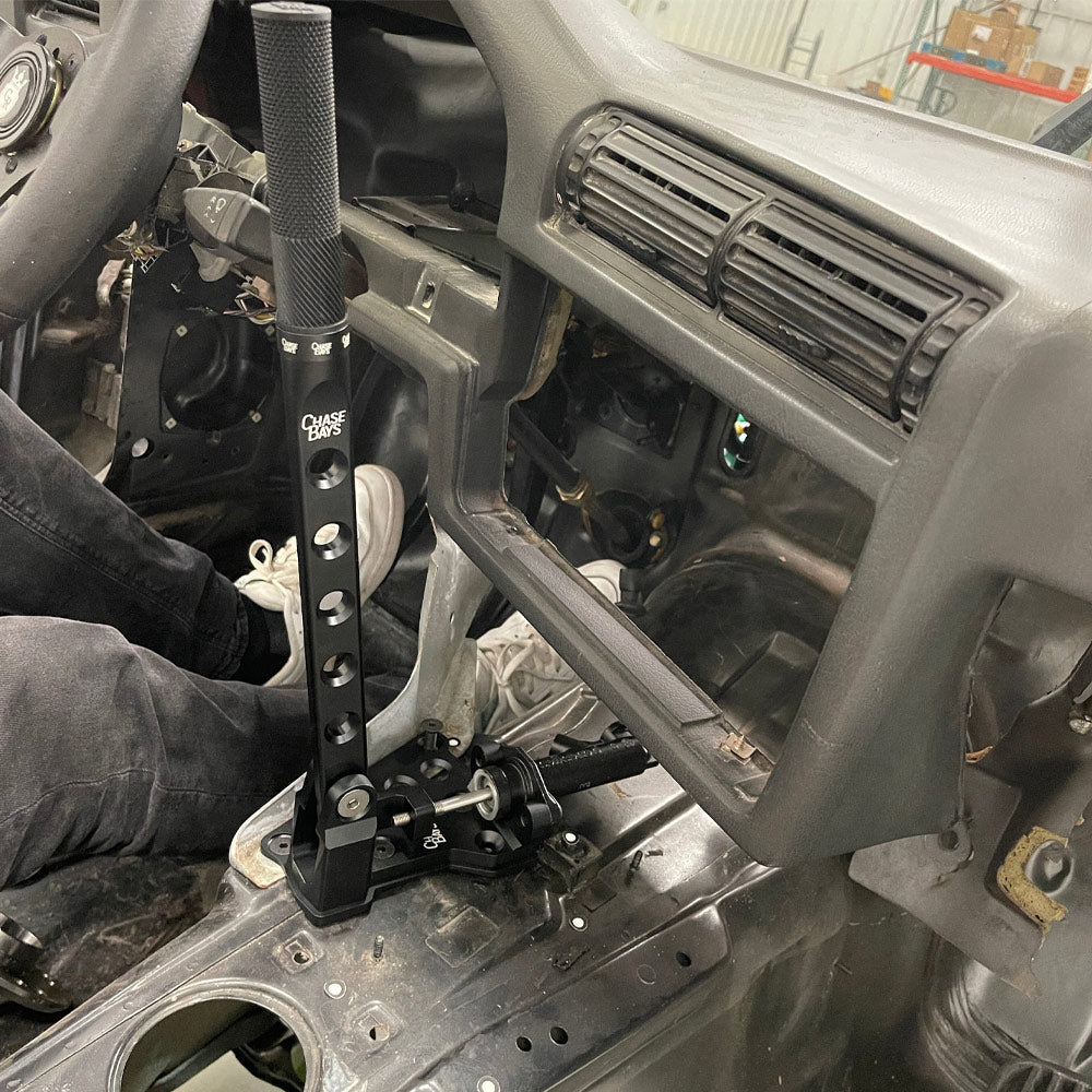 CHASE BAYS Montageplatte für hydraulische Handbremse E-Brake Fly-Off passend für BMW E30