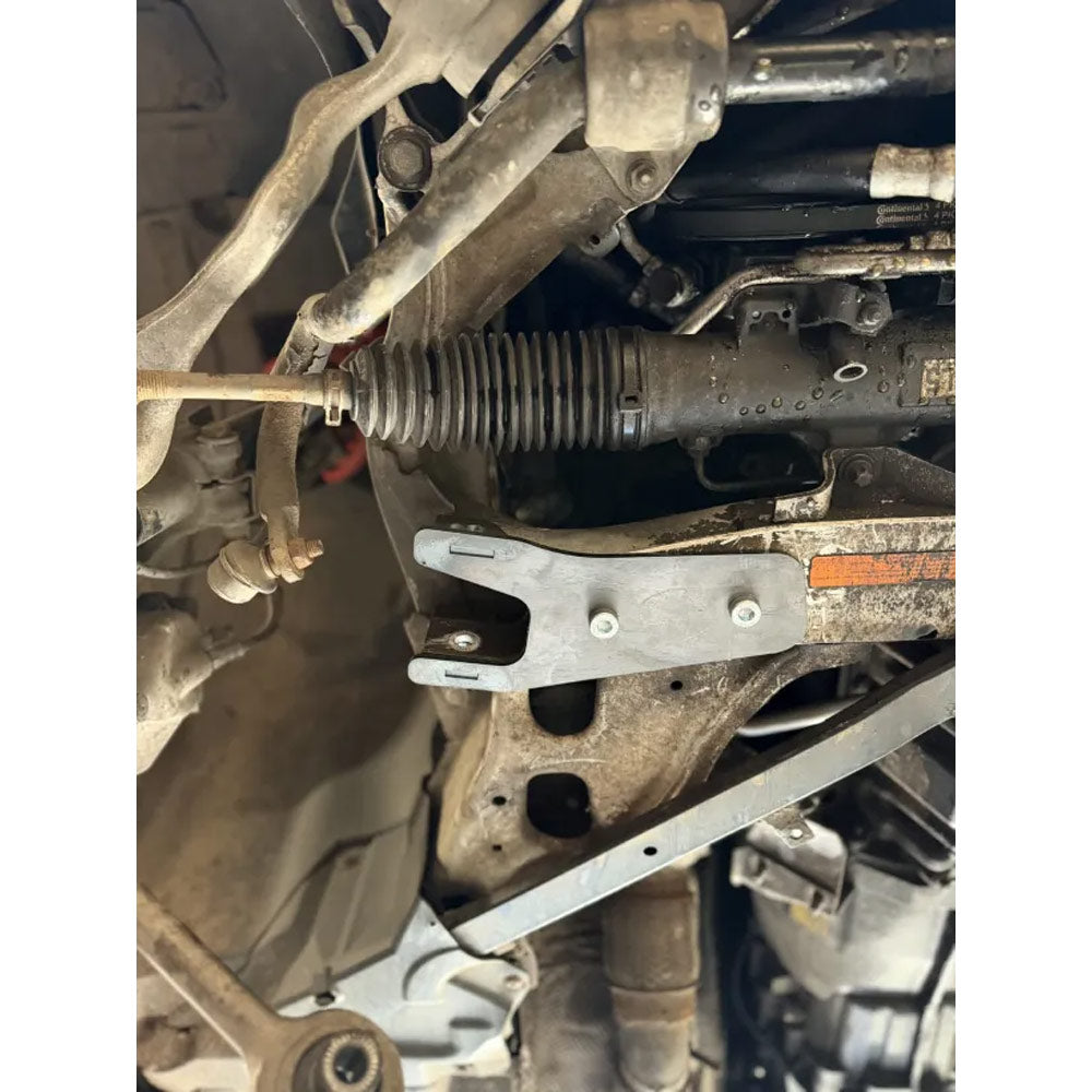 FAMEFORM Verstärkungsplatten Querlenker passend für BMW E8X E9X Vorderachse (Stahl)