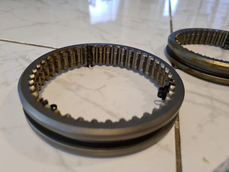 SPEEDTEK Schaltmuffe 3. - 4. Gang & Heavy Duty Schalteinsätze Nissan Skyline RB25 RB26 - PARTS33 GmbH