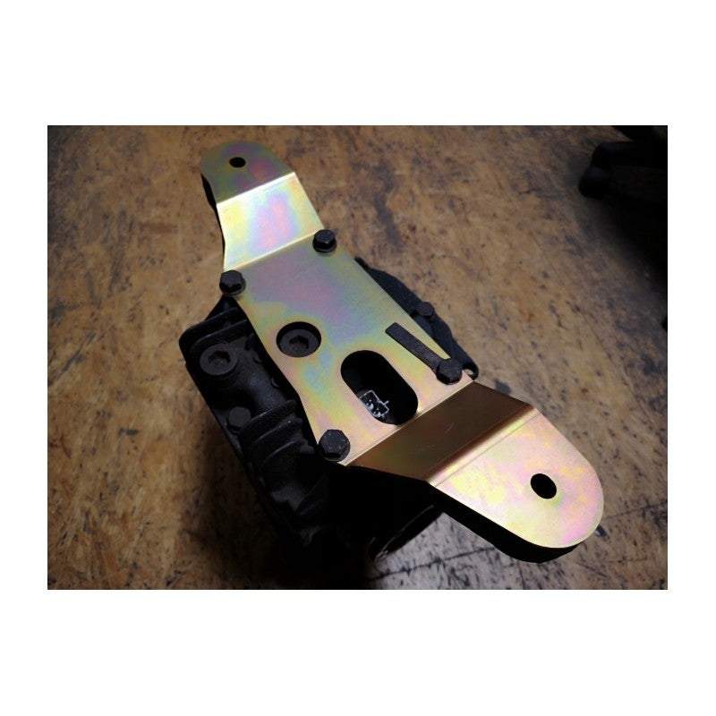 FAMEFORM Differentialaufhängung Typ 168 188 Verstärkungsblech passend für BMW E36 (Stahl)
