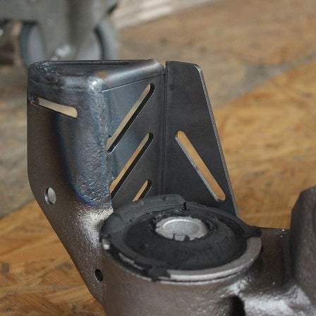 FAMEFORM Stabilisatorhalter Hinterachse Verstärkungsbleche Einschweissbleche Set passend für BMW E36 (Stahl)
