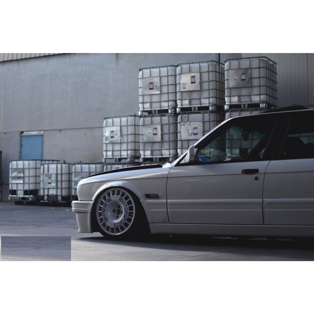 VAUTOSPORT BMW E30 M Technik 2 Bodykit (Touring) - PARTS33 GmbH